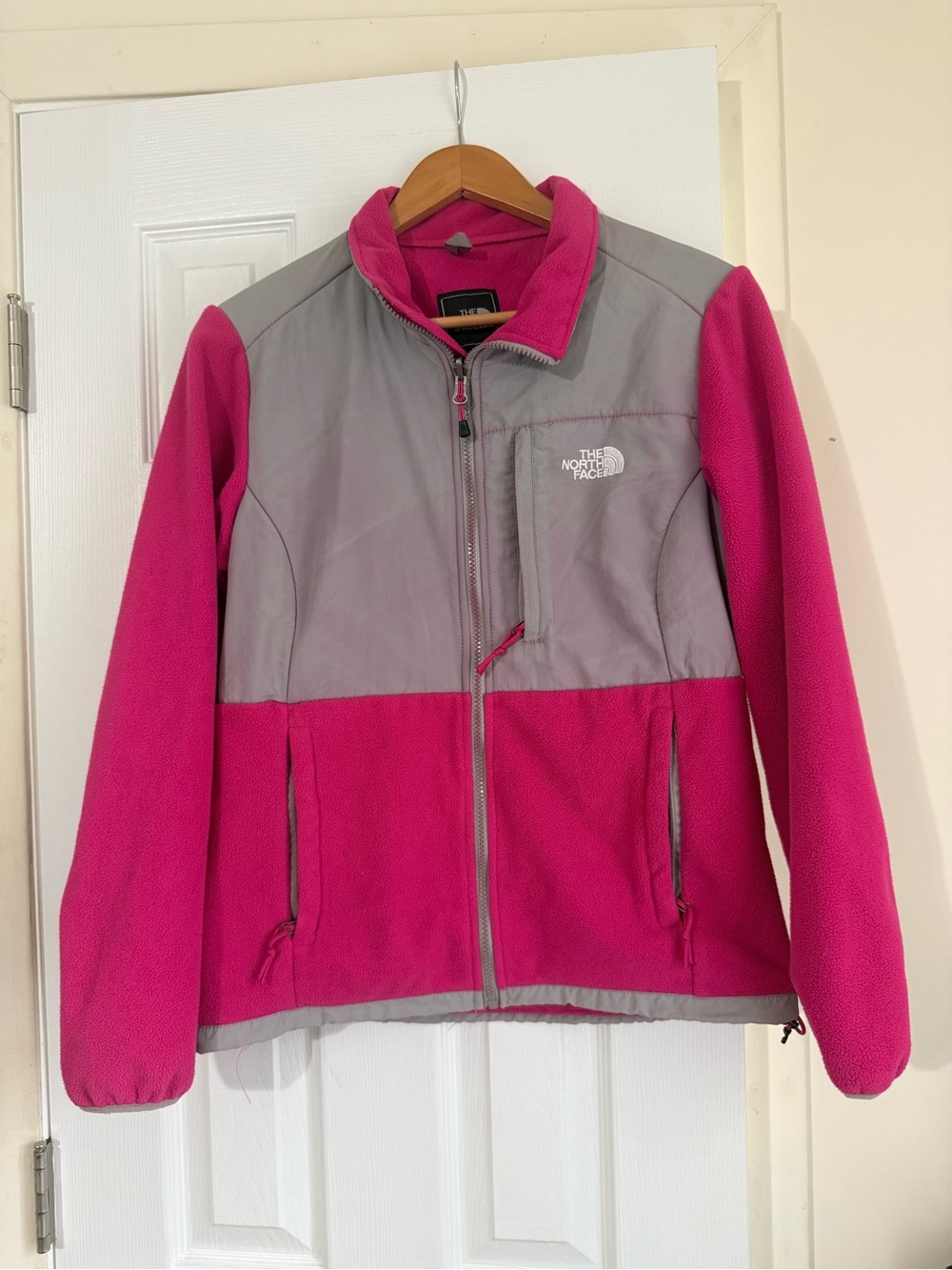 The North Face women Pink and Gray Fleece Jacket